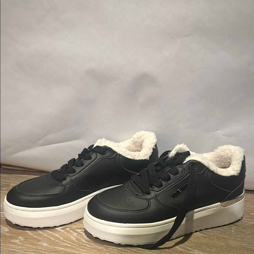 Women's Platform “Cuddly Lace Up” Black Sneakers with Faux Fur Lining